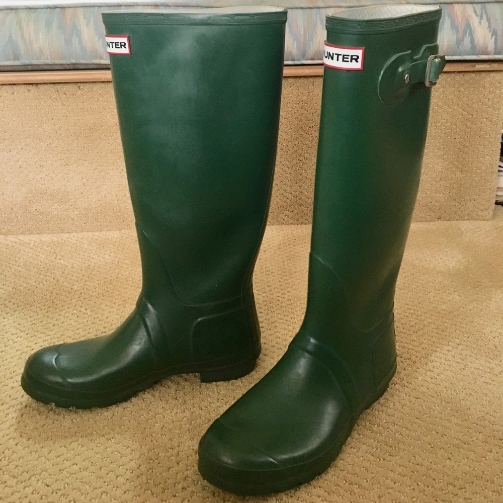 HUNTER emerald Green Tall Rain Boots - Women’s 9